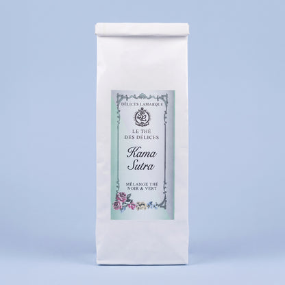The kama sutra – mélange thé noir et vert aux épices et fleurs – sachet 100g